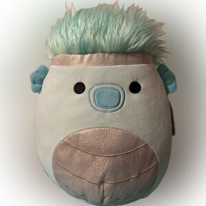 New with tags squishmallow Hernan 12 inch large